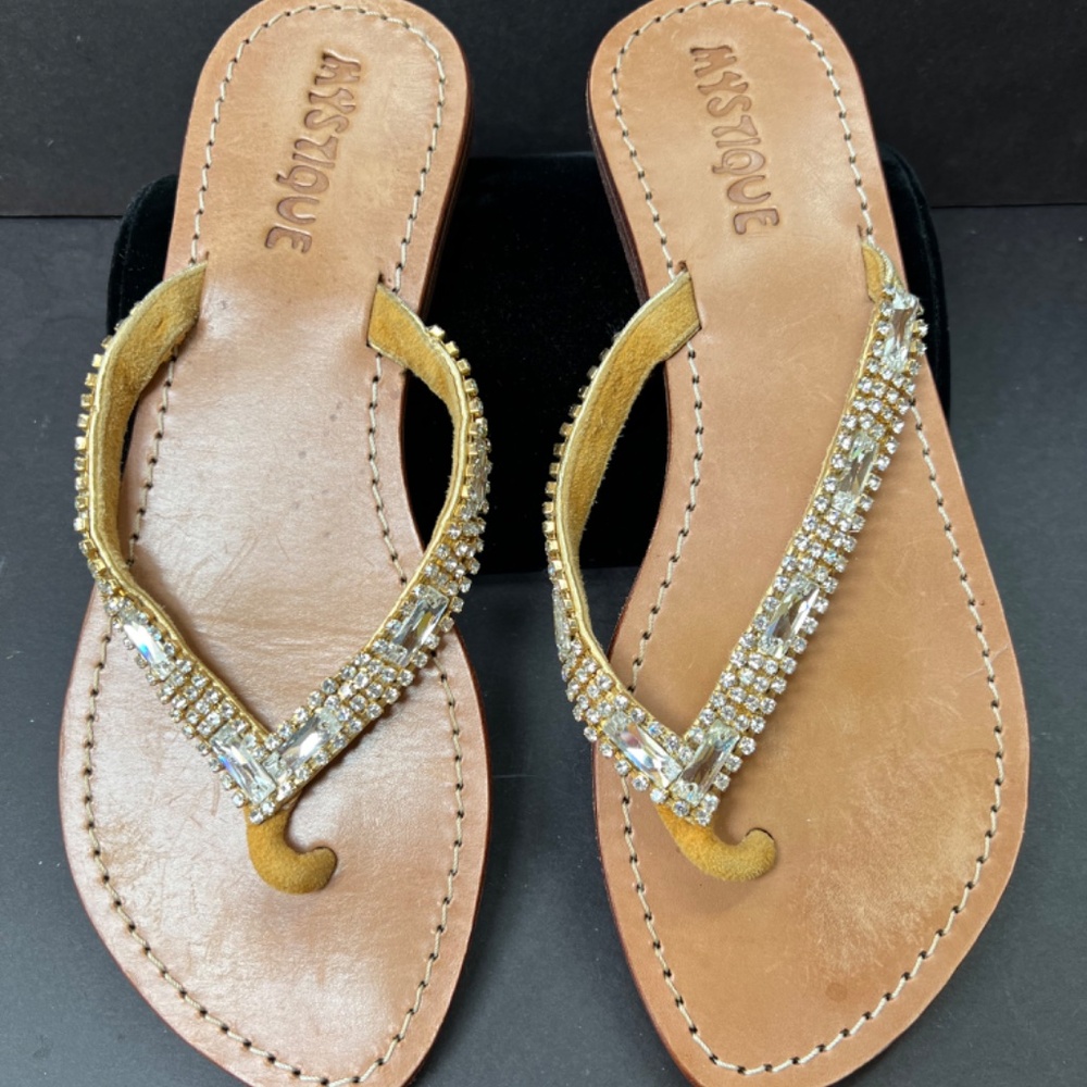 Fancy rhinestone and leather flip flops - Picture 2 of 5